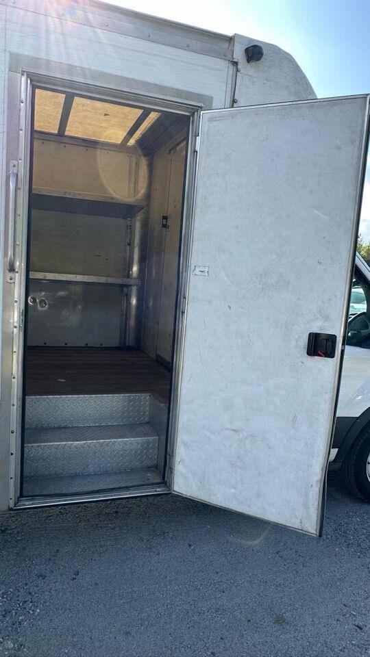2015 Ford Transit Cutaway T-350