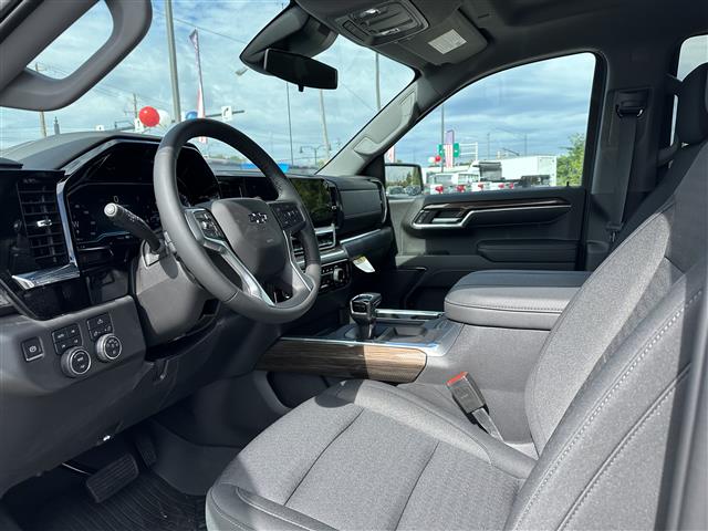 2023 Chevrolet Silverado 1500 4WD Crew Cab Short Bed LT Trail Boss