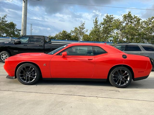 2023 Dodge Challenger CHALLENGER R/T SCAT PACK