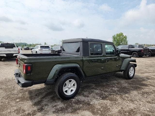 2022 Jeep Gladiator Sport S 4x4 2022 Jeep Gladiator Sport S 4x4