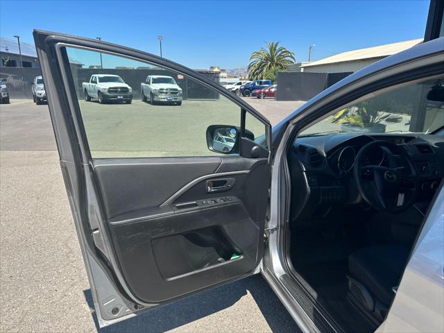 2015 Mazda Mazda5 Sport