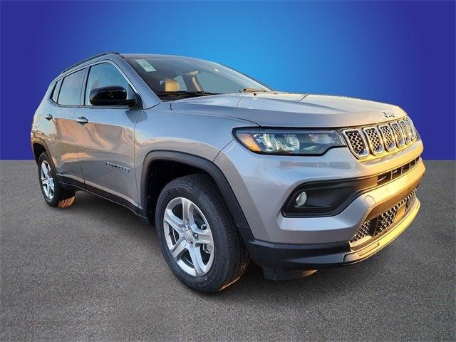 2024 Jeep Compass COMPASS LATITUDE 4X4