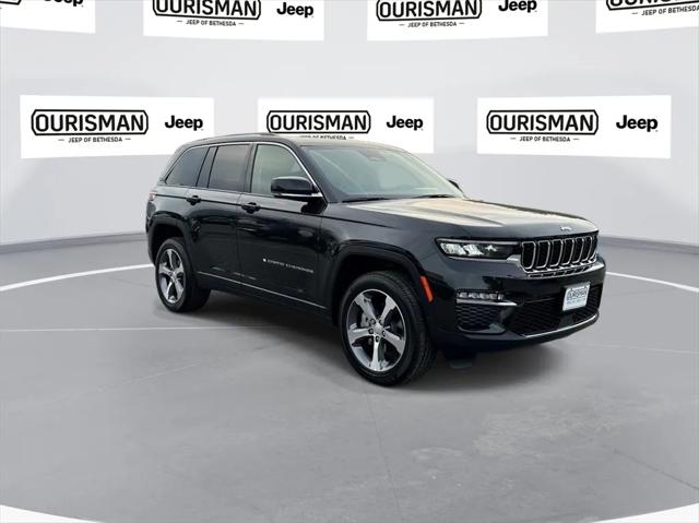 2024 Jeep Grand Cherokee GRAND CHEROKEE LIMITED 4X4