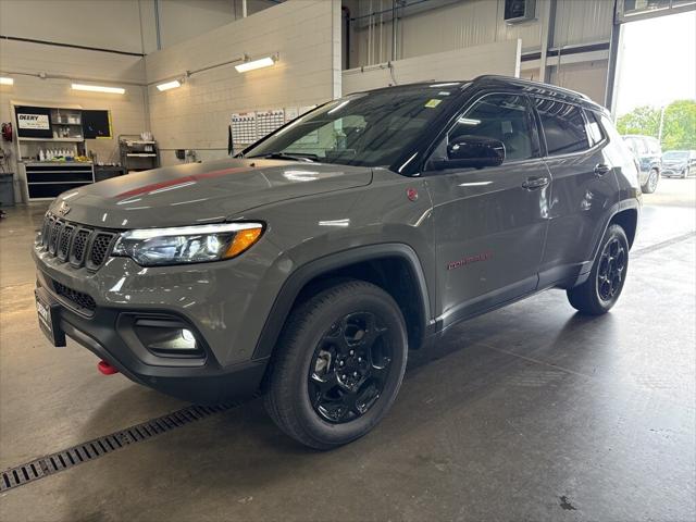 2024 Jeep Compass COMPASS TRAILHAWK 4X4