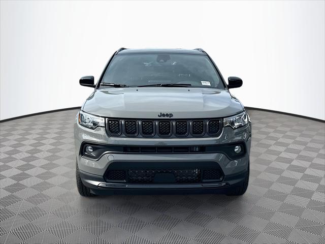 2024 Jeep Compass COMPASS LATITUDE 4X4