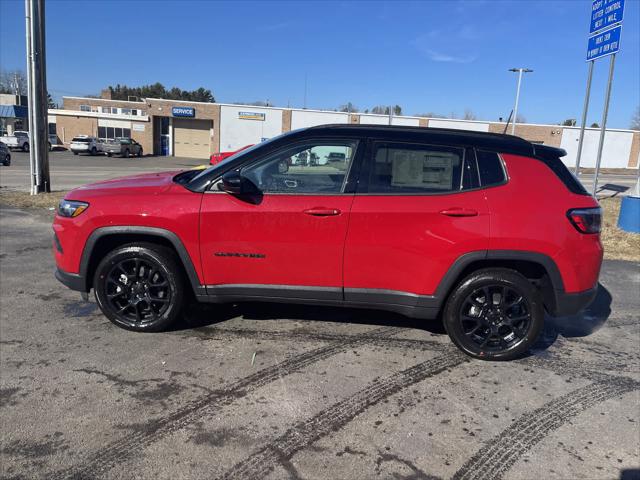 2024 Jeep Compass COMPASS LATITUDE 4X4