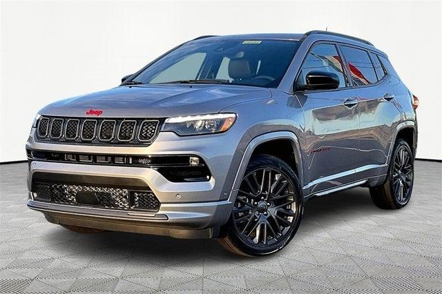 2024 Jeep Compass COMPASS LIMITED 4X4