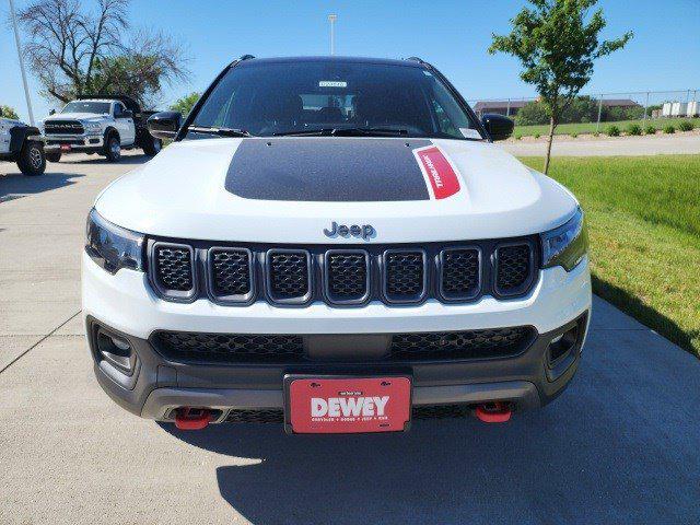 2024 Jeep Compass COMPASS TRAILHAWK 4X4