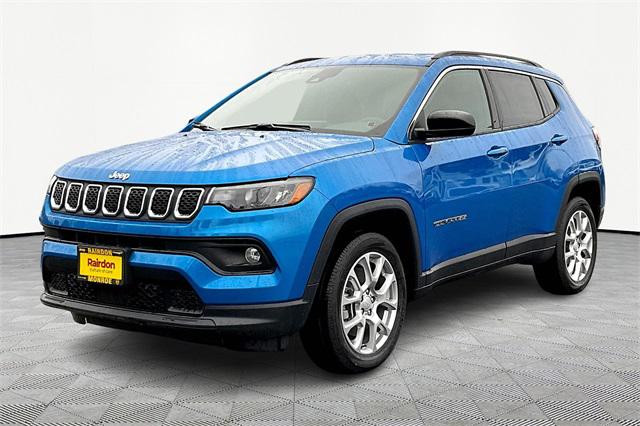 2024 Jeep Compass COMPASS LATITUDE LUX 4X4