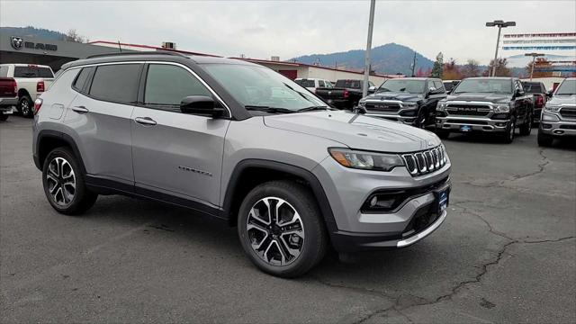 2024 Jeep Compass COMPASS LIMITED 4X4