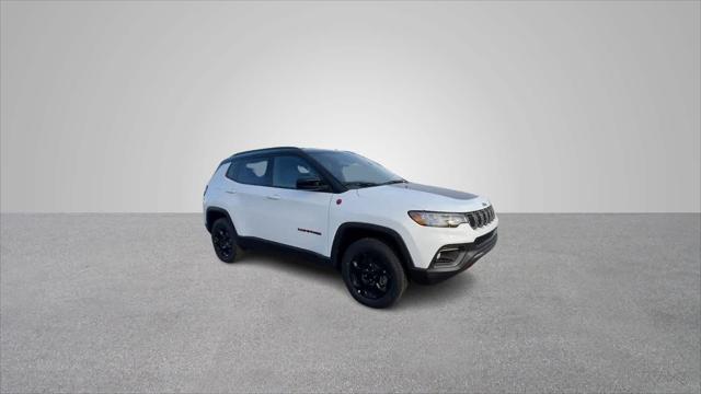 2024 Jeep Compass COMPASS TRAILHAWK 4X4