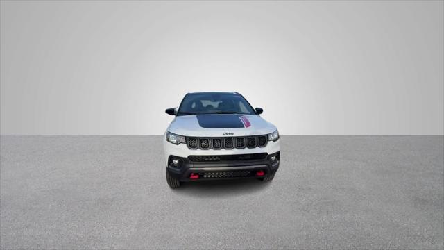 2024 Jeep Compass COMPASS TRAILHAWK 4X4