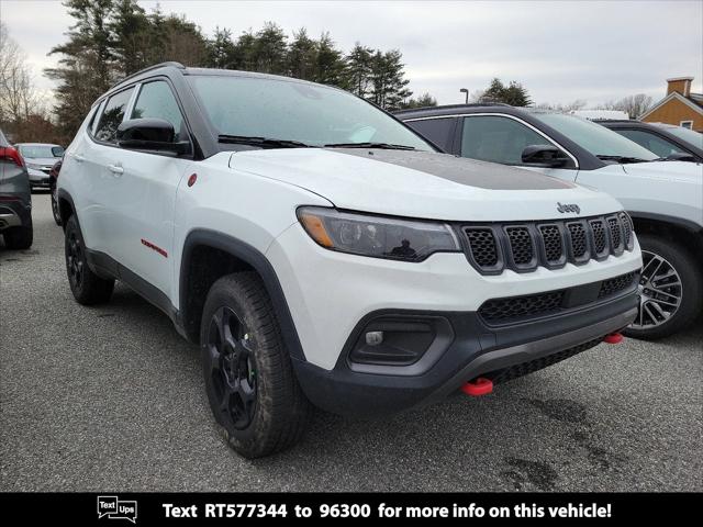 2024 Jeep Compass COMPASS TRAILHAWK 4X4