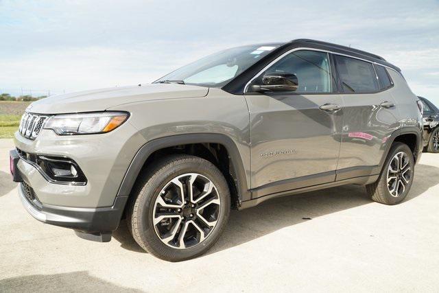 2024 Jeep Compass COMPASS LIMITED 4X4