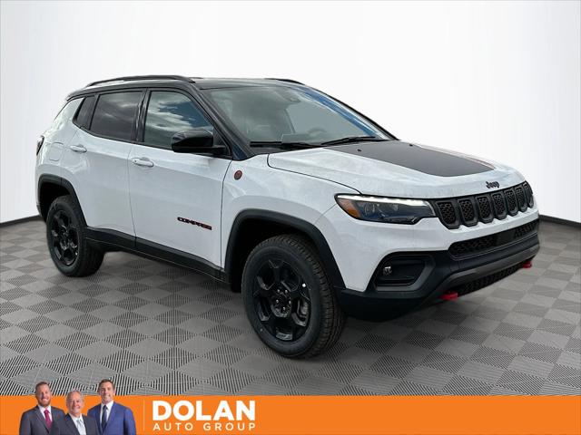 2024 Jeep Compass COMPASS TRAILHAWK 4X4