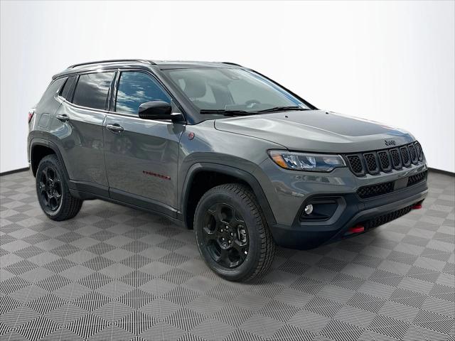 2024 Jeep Compass COMPASS TRAILHAWK 4X4