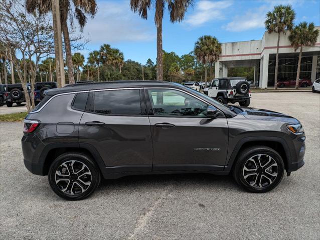 2024 Jeep Compass COMPASS LIMITED 4X4