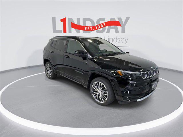 2024 Jeep Compass COMPASS LIMITED 4X4