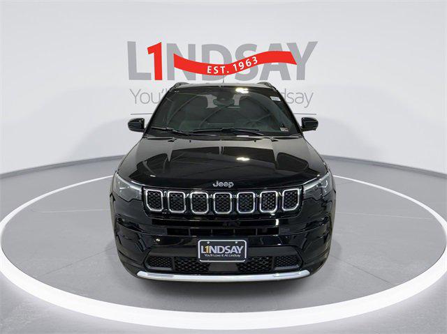 2024 Jeep Compass COMPASS LIMITED 4X4