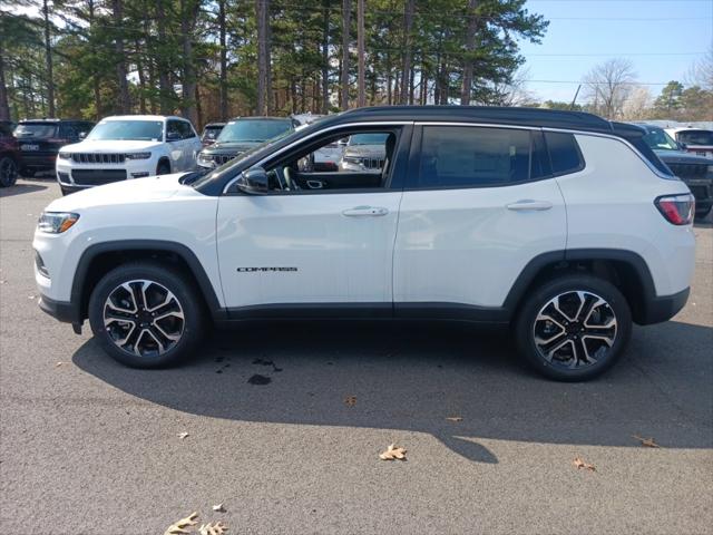 2024 Jeep Compass COMPASS LIMITED 4X4