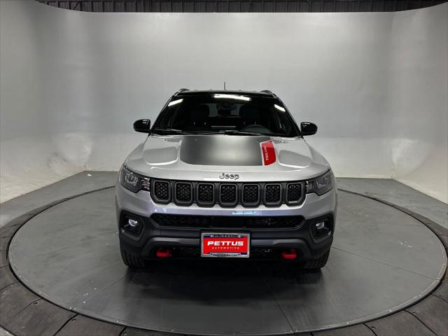 2024 Jeep Compass COMPASS TRAILHAWK 4X4