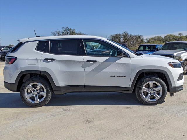 2024 Jeep Compass COMPASS SPORT 4X4