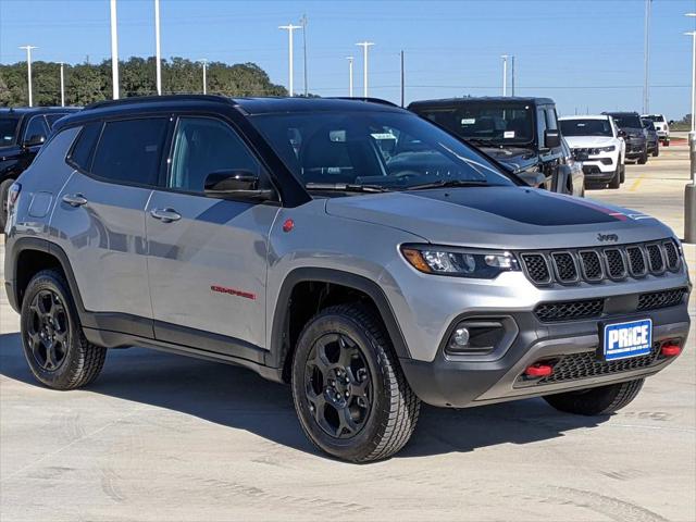 2024 Jeep Compass COMPASS TRAILHAWK 4X4