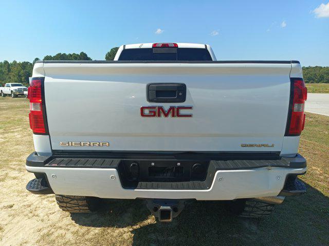 2015 GMC Sierra 2500HD Denali