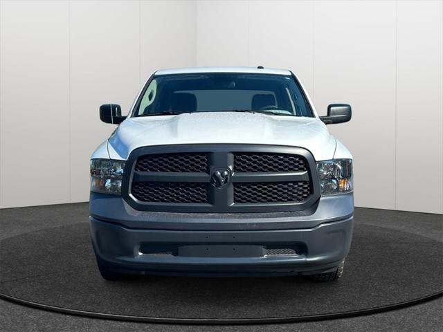 2023 RAM Ram 1500 Classic RAM 1500 CLASSIC TRADESMAN CREW CAB 4X4 57 BOX