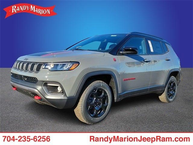 2024 Jeep Compass COMPASS TRAILHAWK 4X4