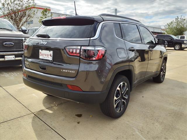 2024 Jeep Compass COMPASS LIMITED 4X4