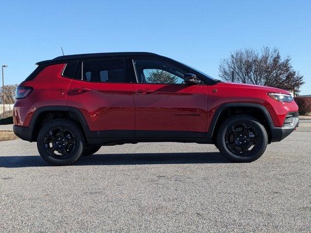 2024 Jeep Compass COMPASS TRAILHAWK 4X4