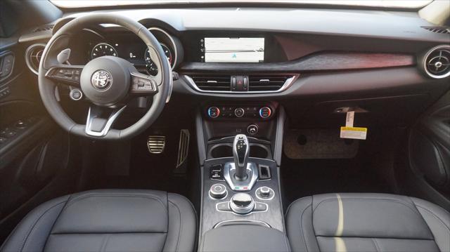 2024 Alfa Romeo Stelvio STELVIO SPRINT AWD
