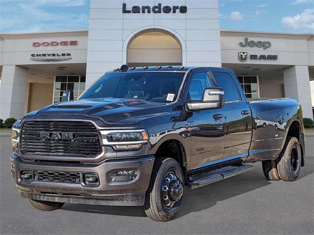 2024 RAM Ram 3500 RAM 3500 LARAMIE CREW CAB 4X4 8 BOX