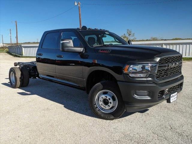 2024 RAM Ram 3500 Chassis Cab RAM 3500 TRADESMAN CREW CAB CHASSIS 4X4 60 CA