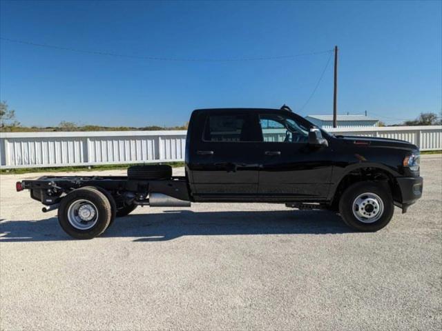 2024 RAM Ram 3500 Chassis Cab RAM 3500 TRADESMAN CREW CAB CHASSIS 4X4 60 CA