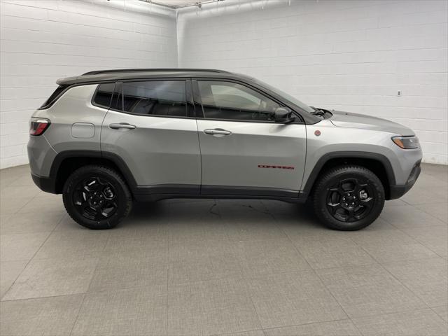 2024 Jeep Compass COMPASS TRAILHAWK 4X4