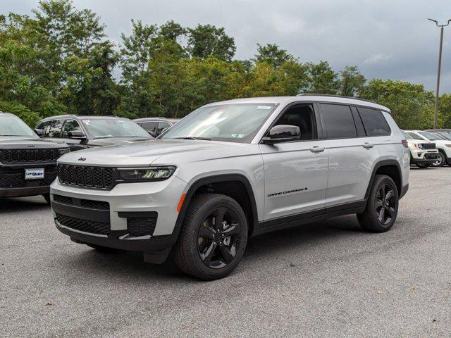 2023 Jeep Grand Cherokee GRAND CHEROKEE L ALTITUDE 4X4