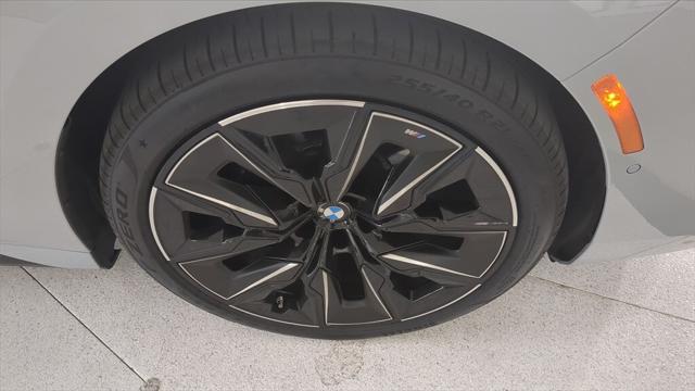 2023 BMW 7 Series 760i xDrive Sedan