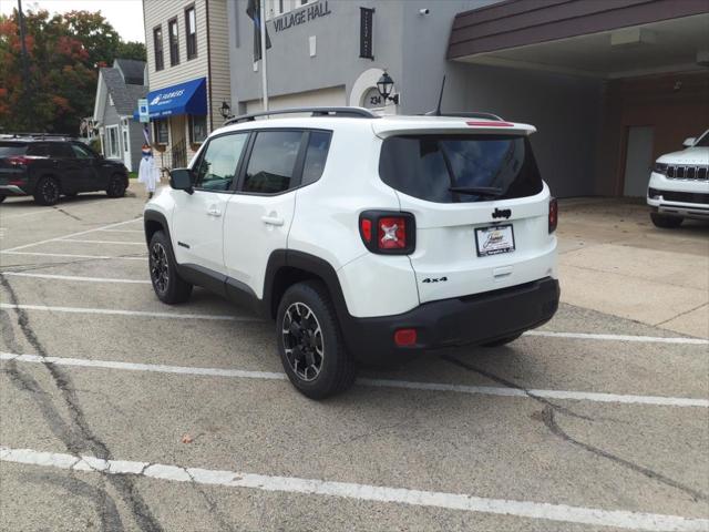 2023 Jeep Renegade RENEGADE UPLAND 4X4