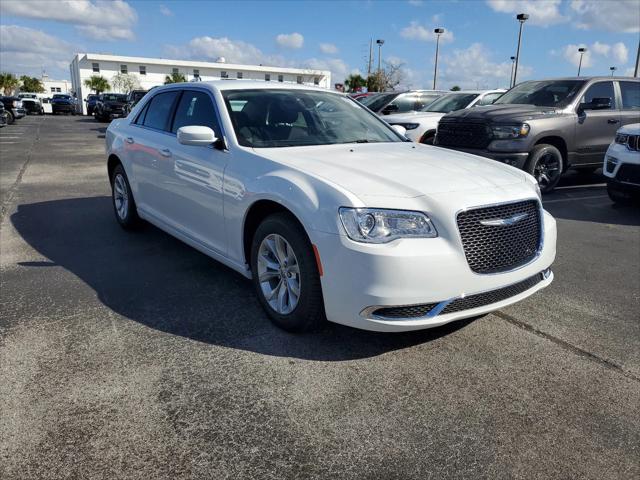 2023 Chrysler Chrysler 300 300 TOURING