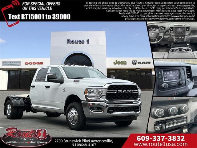 2023 RAM Ram 3500 Chassis Cab RAM 3500 TRADESMAN CREW CAB CHASSIS 4X4 60 CA