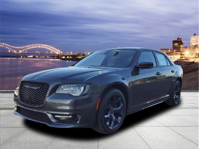 2023 Chrysler Chrysler 300 300 TOURING L RWD