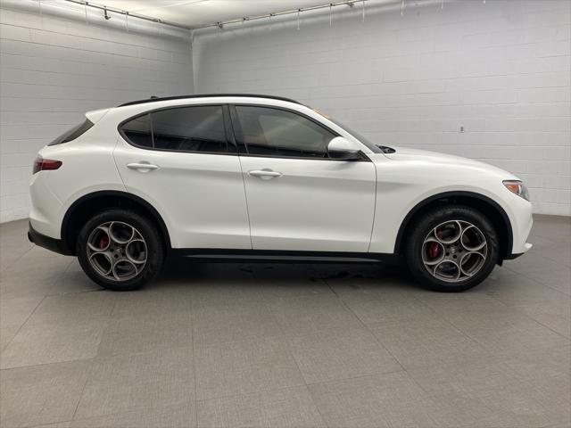2022 Alfa Romeo Stelvio Sprint RWD