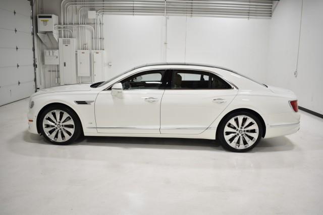 2022 Bentley Flying Spur V8