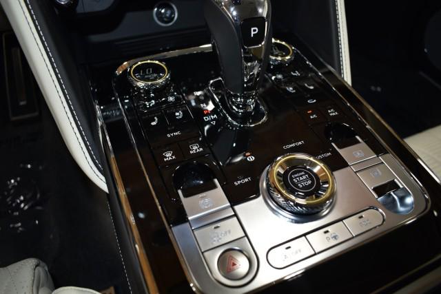 2022 Bentley Flying Spur V8