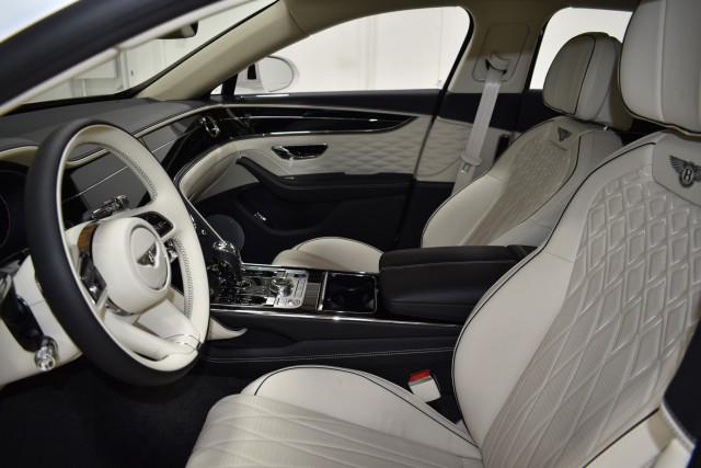 2022 Bentley Flying Spur V8