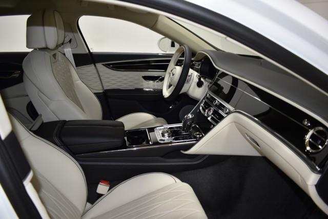2022 Bentley Flying Spur V8