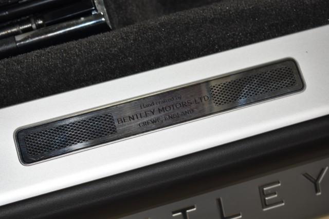 2022 Bentley Flying Spur V8