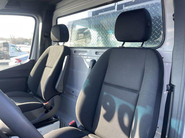 2024 Mercedes-Benz Sprinter 3500XD Chassis Standard Roof 4-Cyl Diesel HO